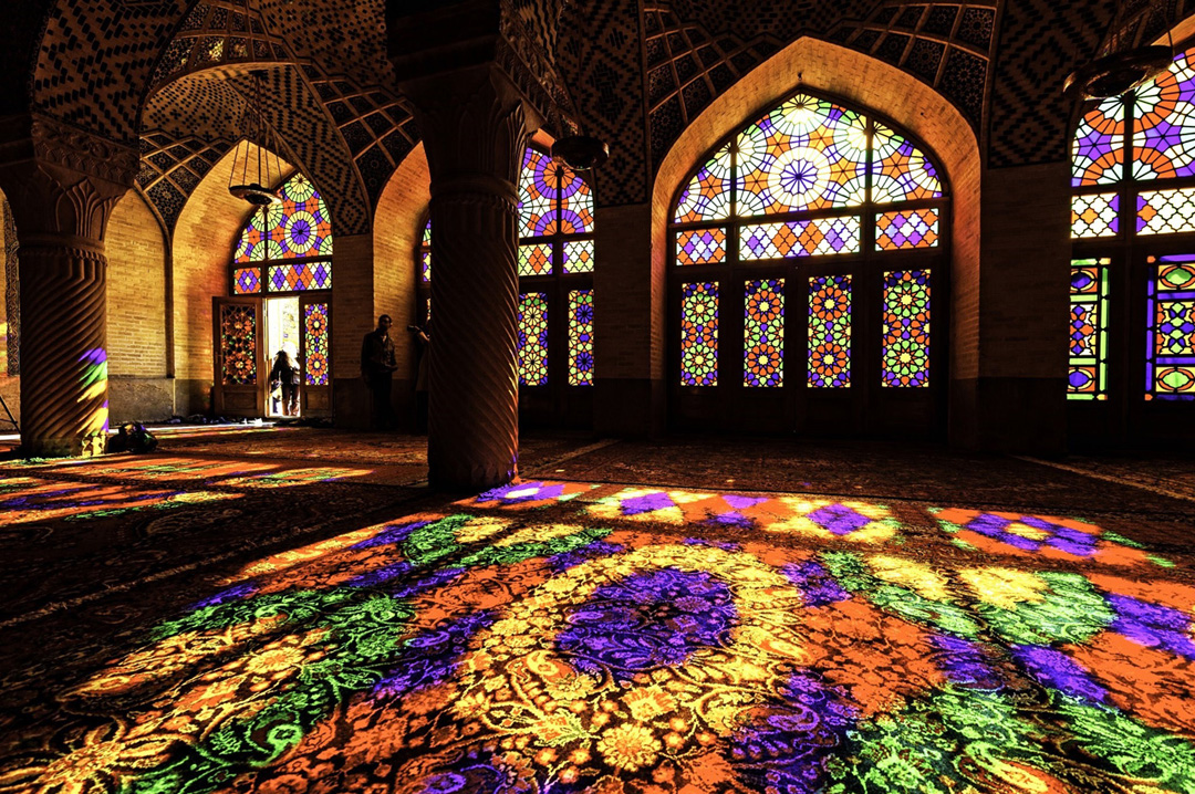 Is this the most beautiful mosque in the world? Mosque of Whirling Colours