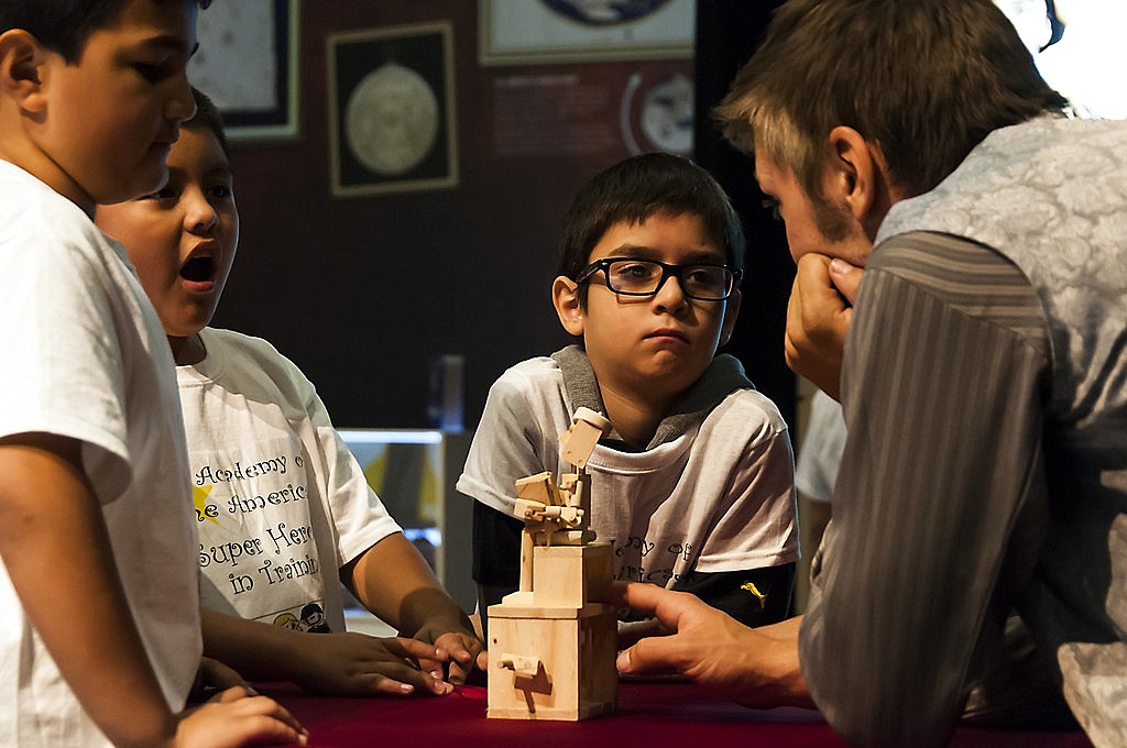 1001 Inventions attract thousands of visitors at the Michigan Science Center
