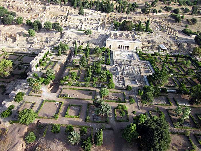 Stories - Secret Source: Top Five Fountains in the Gardens of Muslim civilisation